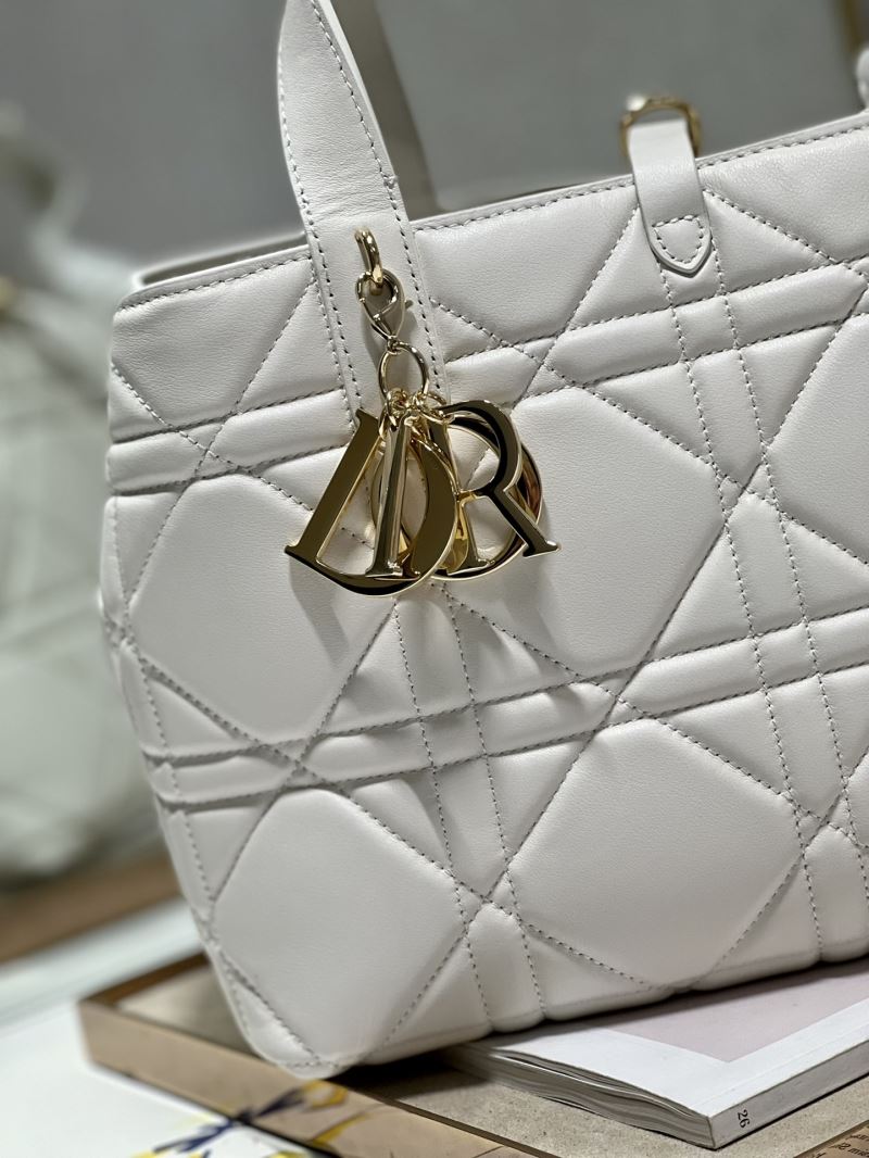 Christian Dior Shopping Bags